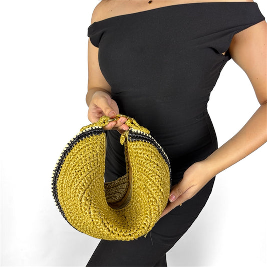 CARINA Dumpling Handbag | Premium Straw