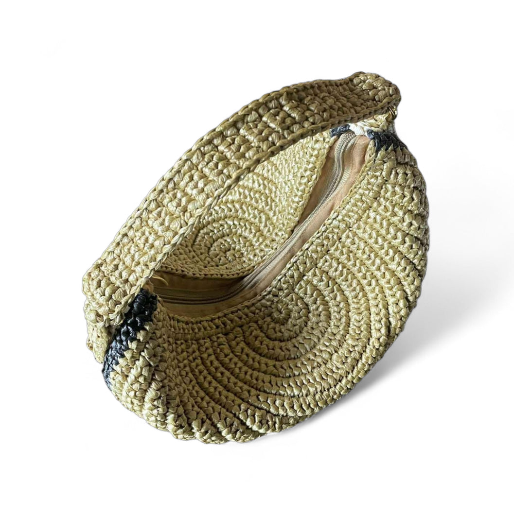 CARINA Dumpling Handbag | Premium Straw