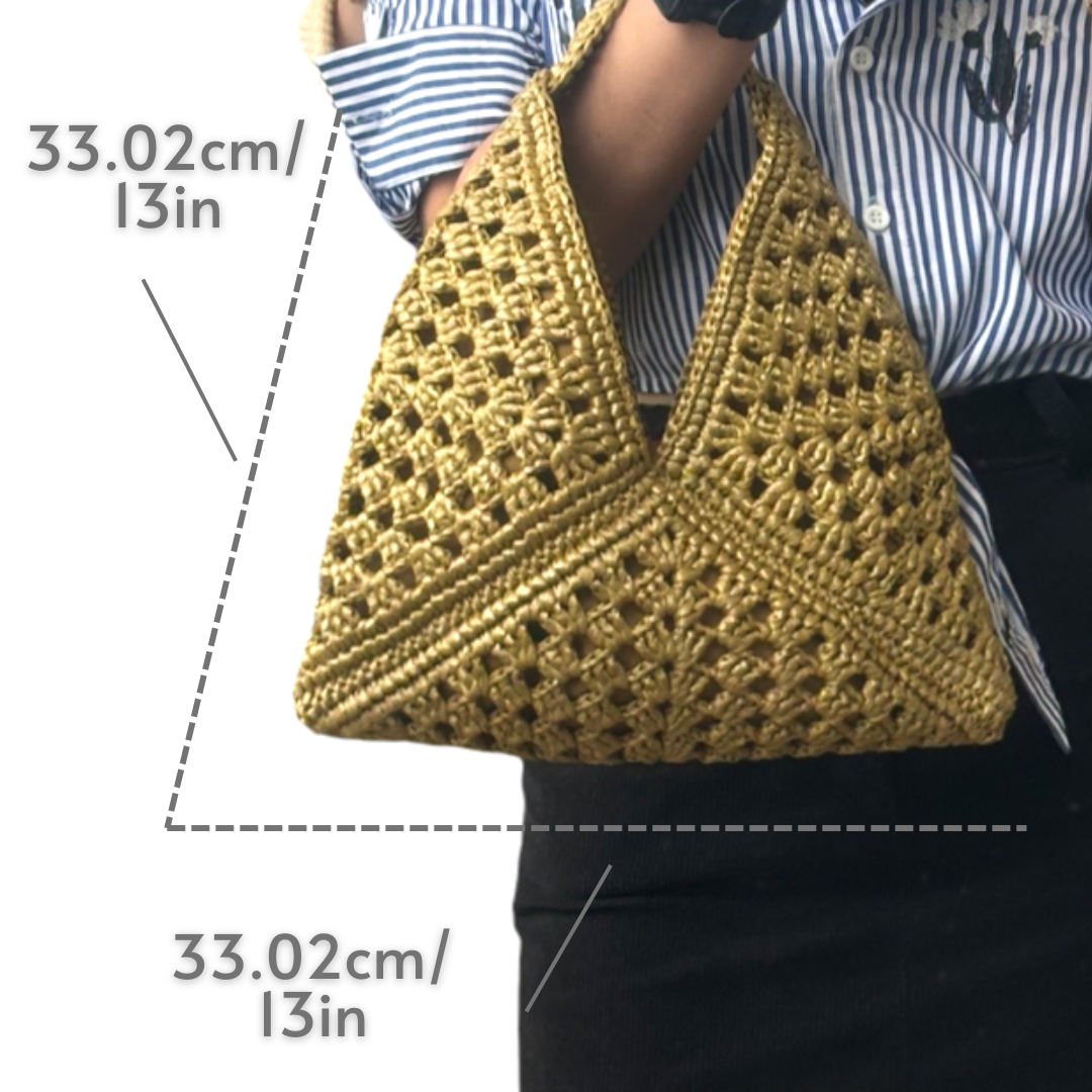 The Baby Rafaela or also known as the Baby Ela, is a hobo handbad made from premium straw.