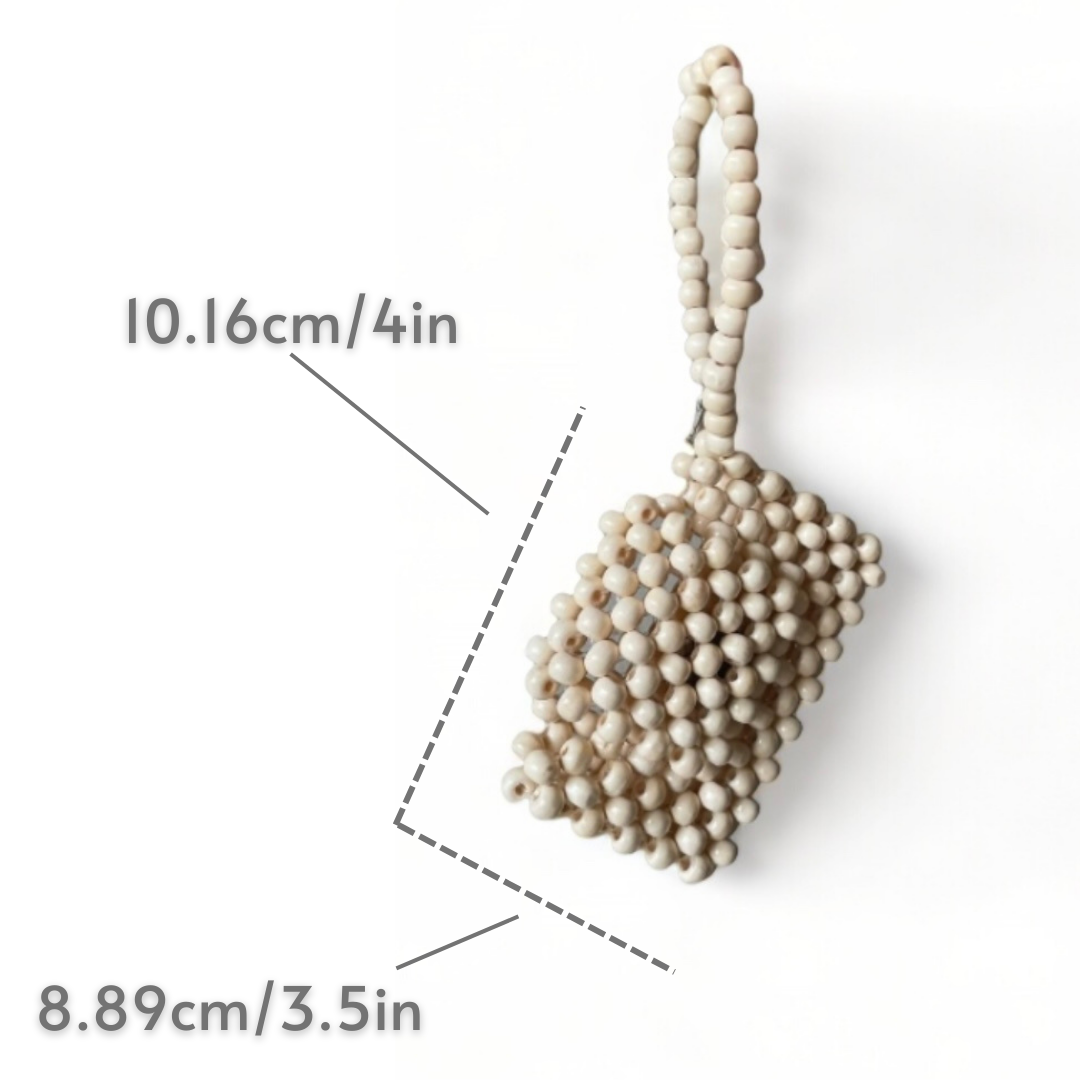 Katrina card purse in Natural color with its dimensions.