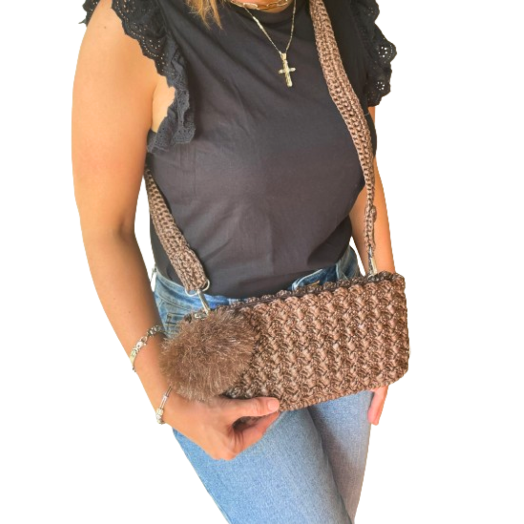 VEYDA Crocheted Clutch/Wristlet/Sling | Premium Straw Bag