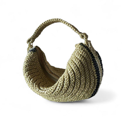 CARINA Dumpling Handbag | Premium Straw