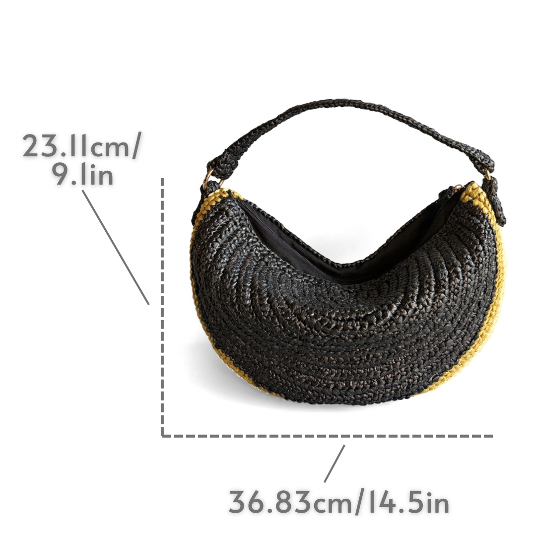 CARINA Dumpling Handbag | Premium Straw